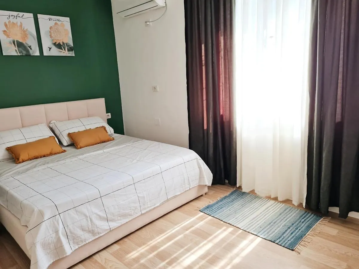 Casa 21 - The Cutest In Tirana! 아파트 티라나
